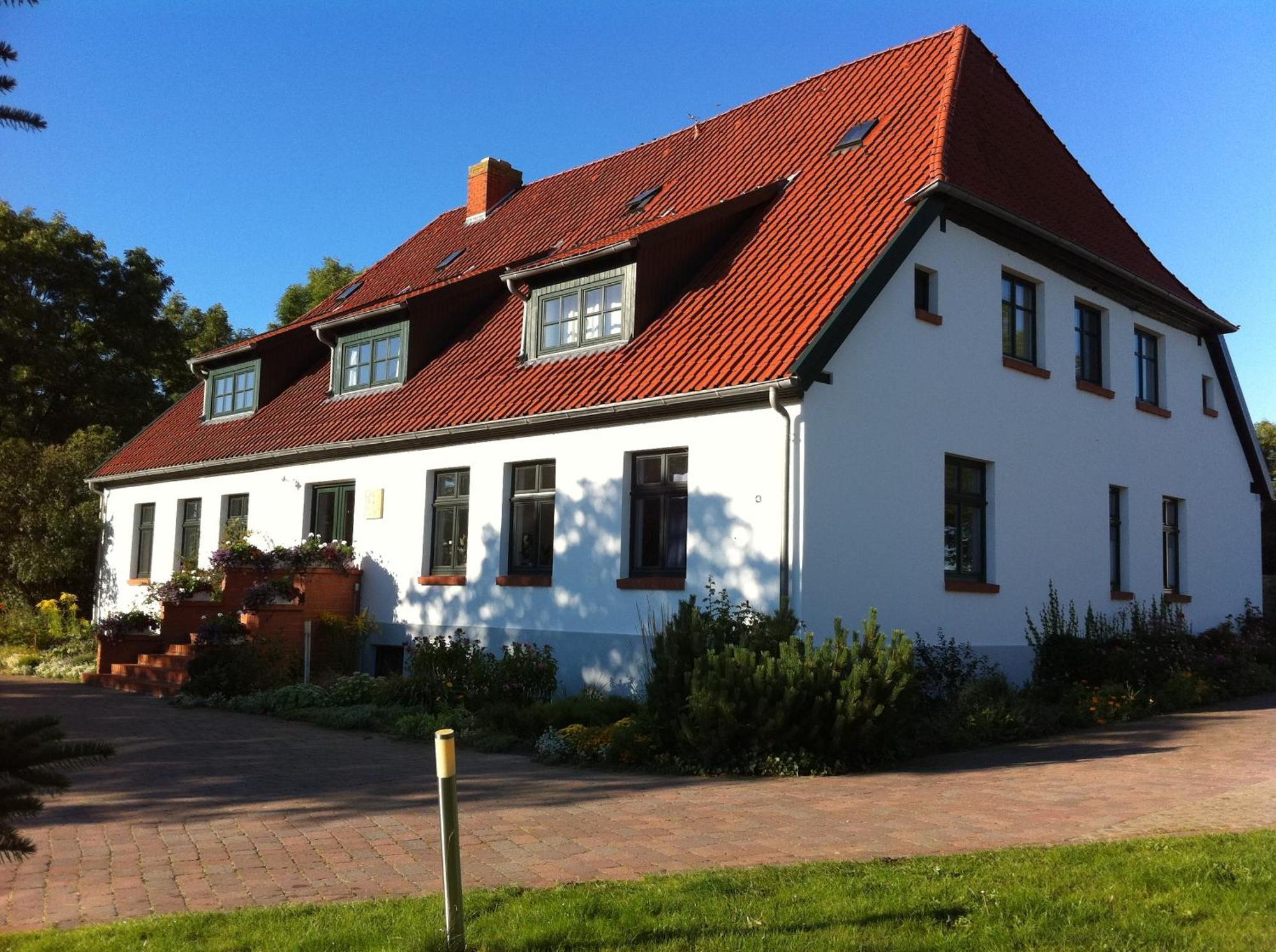Gutshaus Ketelshagen Hotel Putbus Exterior photo